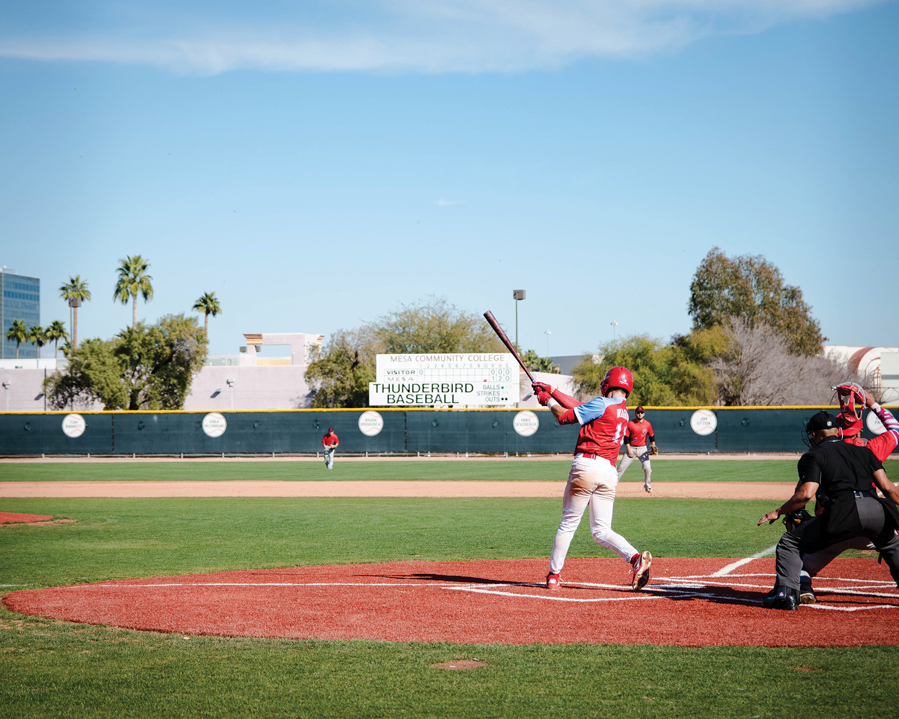 Men’s Baseball Undefeated After Seven Innings