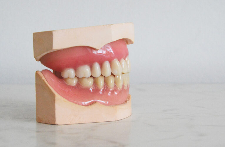 MCC dental hygiene program offering free screenings