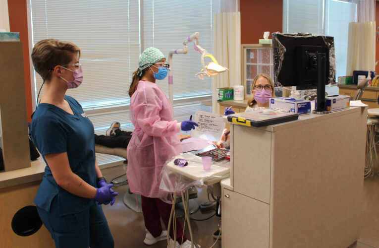 Dental patients receive free screenings from Mesa Community College dental hygiene students
