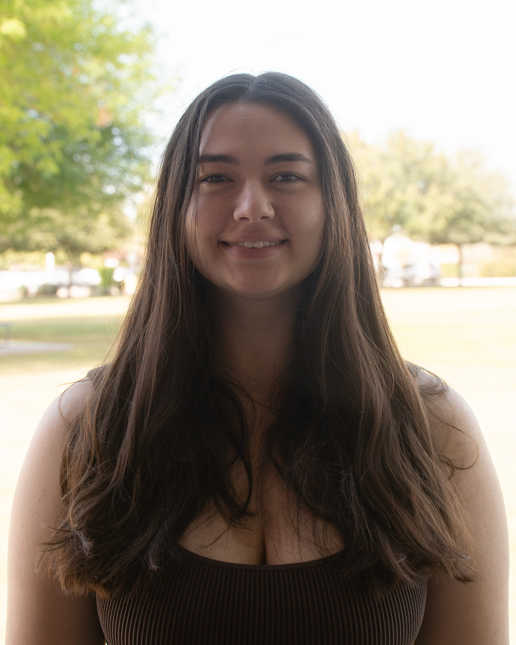 Headshot of Evelyn Grad